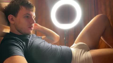 Christopher online show from 03-05-26, 03:30