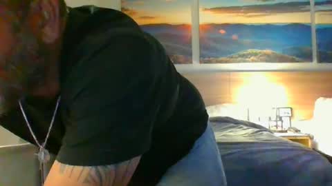 Snapshot of christopherxlv chatting on 06-16-26, 03:53 christopherxlv online show from 06-16-26, 03:53