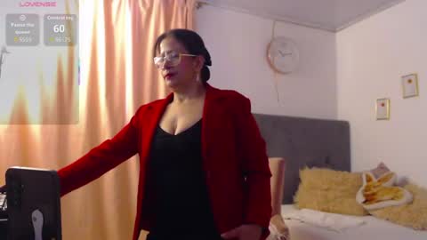 Snapshot of christy_ant chatting on 06-17-26, 07:26 Christy online show from 06-17-26, 07:26