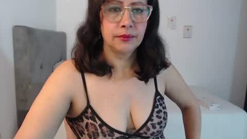 Snapshot of christy_ant chatting on 06-30-26, 07:15 Christy online show from 06-30-26, 07:15