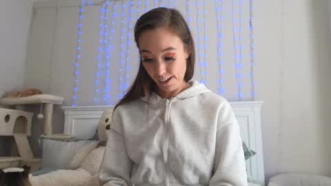 Christy Love online show from 01-27-25, 08:28