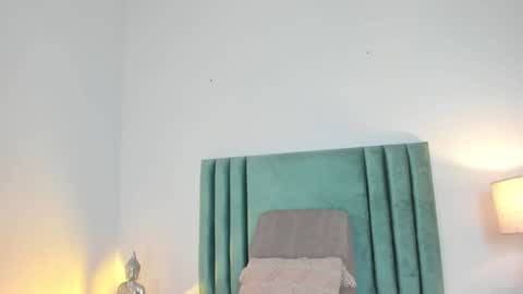 Snapshot of christy_seaa chatting on 12-12-24, 06:31 Christy online show from 12-12-24, 06:31