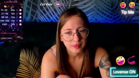 ChristyCrayme online show from 10-16-25, 01:28