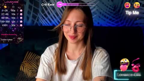 ChristyCrayme online show from 10-18-25, 03:42
