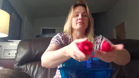 Snapshot of christystevens chatting on 03-03-26, 05:19 Christy Stevens online show from 03-03-26, 05:19