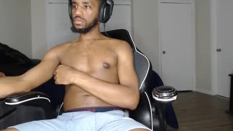 Snapshot of chrisvacherx chatting on 02-07-26, 11:19 ChrisVacherx online show from 02-07-26, 11:19