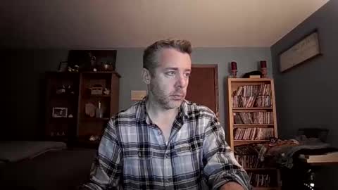 chrisw8121 online show from 03-03-26, 04:51