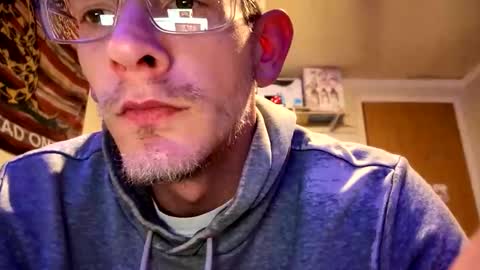 Snapshot of chriswells062590 chatting on 02-15-26, 03:58 chriswells062590 online show from 02-15-26, 03:58