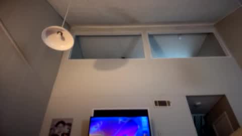 Snapshot of chriswells062590 chatting on 06-07-26, 06:00 chriswells062590 online show from 06-07-26, 06:00