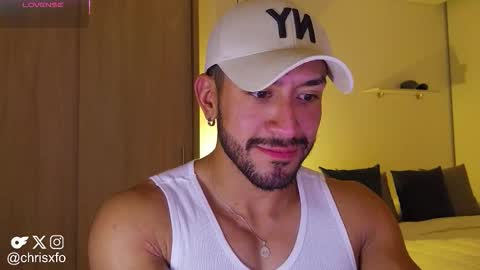 Snapshot of chrisxfo chatting on 02-06-26, 03:33 Chris online show from 02-06-26, 03:33