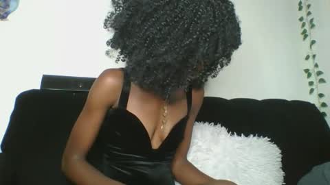 Snapshot of chroe22 chatting on 01-11-26, 08:14 chroe22 online show from 01-11-26, 08:14