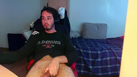 Snapshot of chromefox123 chatting on 02-14-26, 02:47 Chromefox123 online show from 02-14-26, 02:47