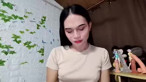 Ur Suraya22 online show from 01-13-26, 08:52