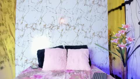 Christal Golden online show from 09-27-25, 06:35