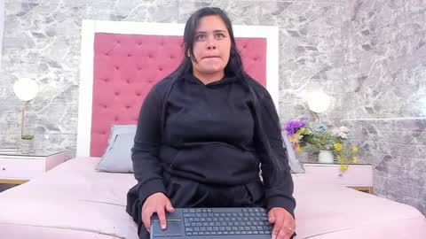 chubbybunny___ online show from 01-15-26, 11:48