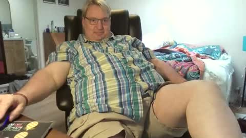 Wren online show from 04-05-26, 10:51