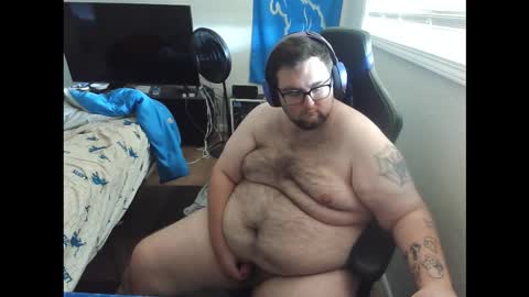 Snapshot of chubbyyxsteven chatting on 12-05-25, 05:53 Steven online show from 12-05-25, 05:53