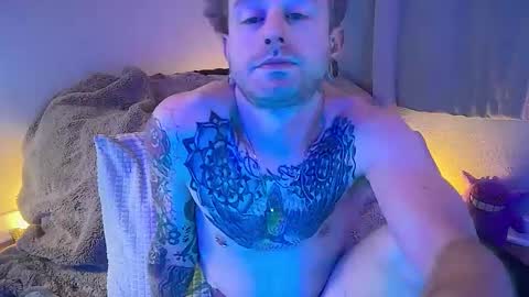 ChubsChadwell online show from 12-03-25, 05:11