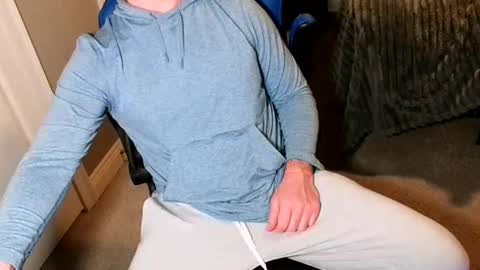 chuck online show from 11-05-25, 04:12