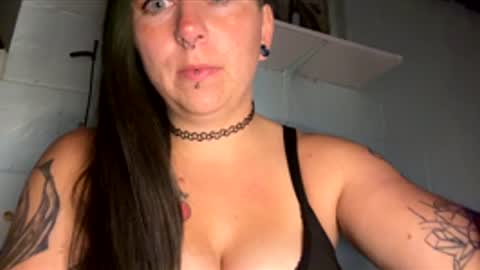 Snapshot of chuckysbride187 chatting on 12-01-25, 09:14 chuckysbride187 online show from 12-01-25, 09:14