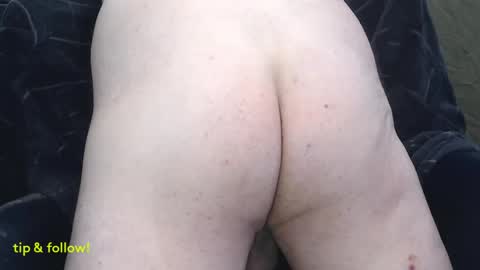 Snapshot of chumpty chatting on 12-22-24, 06:04 Chumpty online show from 12-22-24, 06:04