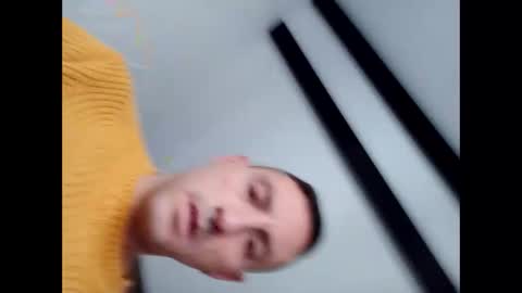 Snapshot of ciaoneciaone25 chatting on 12-06-24, 07:54 ciaoneciaone25 online show from 12-06-24, 07:54