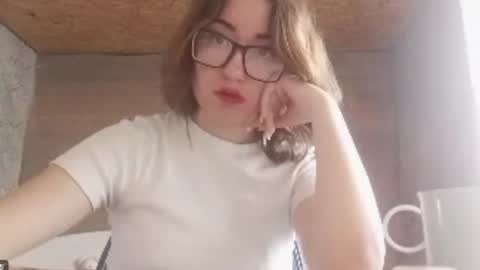 Snapshot of cicelyphaup chatting on 06-29-26, 10:15 Olivia online show from 06-29-26, 10:15