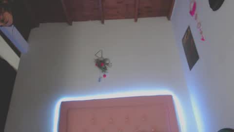 cicimom online show from 09-22-25, 02:57