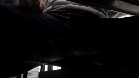 Snapshot of cigneska1 chatting on 12-31-24, 05:07 cigneska1 online show from 12-31-24, 05:07