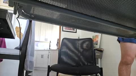 Snapshot of cigneska1 chatting on 10-04-25, 06:50 cigneska1 online show from 10-04-25, 06:50