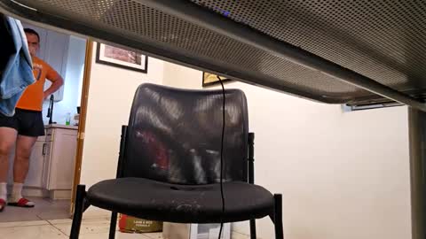 cigneska1 online show from 11-20-25, 11:04