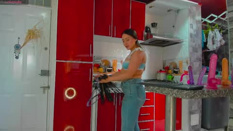Ciindy Lovers online show from 06-04-26, 05:30