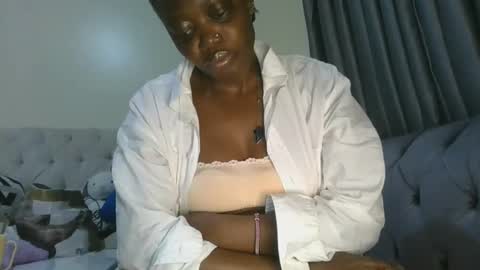 Snapshot of cilia_petite chatting on 06-06-26, 09:58 cilia petite online show from 06-06-26, 09:58