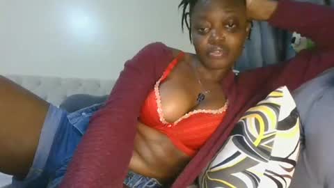 Snapshot of cilia_petite chatting on 07-06-26, 09:17 cilia petite online show from 07-06-26, 09:17