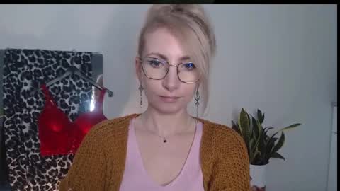 Cinderella online show from 04-08-26, 05:29