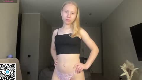 Snapshot of cindy_softluv chatting on 07-15-26, 08:14 Cindy online show from 07-15-26, 08:14