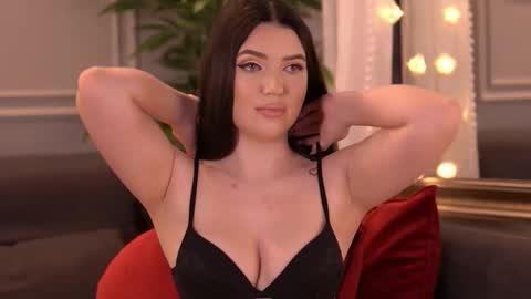 Snapshot of cindycruse chatting on 02-27-26, 06:35 Cindy online show from 02-27-26, 06:35