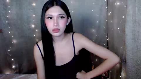 Snapshot of cindyliciouss chatting on 06-11-26, 12:43 cindyliciouss online show from 06-11-26, 12:43