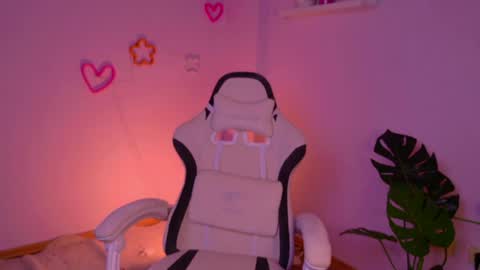 cindylovesmith online show from 06-10-26, 03:50