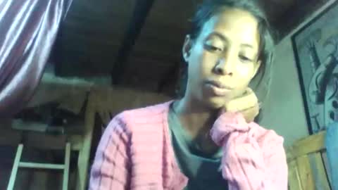 Snapshot of cindyx69q chatting on 04-18-26, 07:18 cindyx69q online show from 04-18-26, 07:18