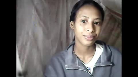 Snapshot of cindyx69q chatting on 05-16-26, 03:25 cindyx69q online show from 05-16-26, 03:25