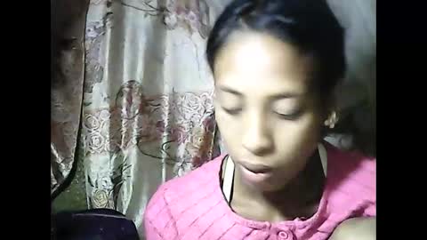 Snapshot of cindyx69q chatting on 05-24-26, 04:28 cindyx69q online show from 05-24-26, 04:28