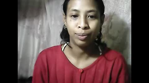 Snapshot of cindyx69q chatting on 06-01-26, 06:53 cindyx69q online show from 06-01-26, 06:53