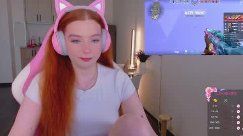 Snapshot of cinnabongirls chatting on 04-22-26, 04:19 Maddy online show from 04-22-26, 04:19