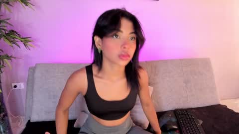 cinnamon_kyla online show from 01-17-25, 04:57