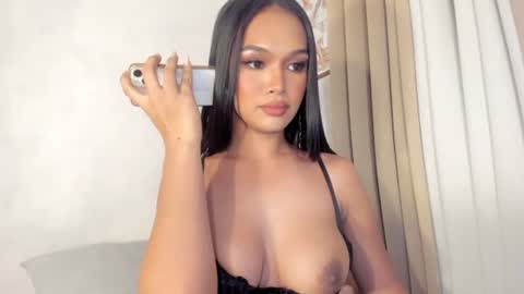 Snapshot of cinnamoncandy14 chatting on 07-05-26, 08:38 Ask me online show from 07-05-26, 08:38