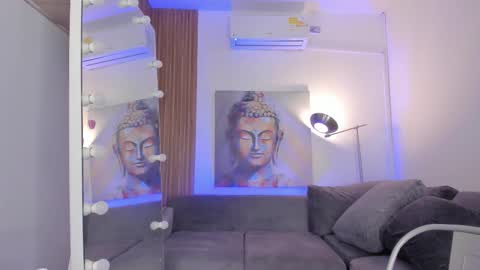 Cintia online show from 02-25-26, 10:58