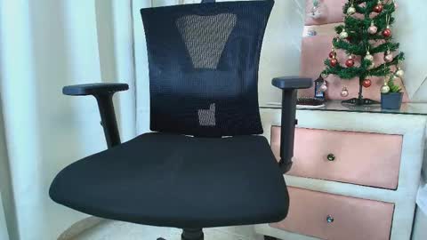 Snapshot of cinthiafoster chatting on 12-22-24, 11:52 Cinthiafosters online show from 12-22-24, 11:52