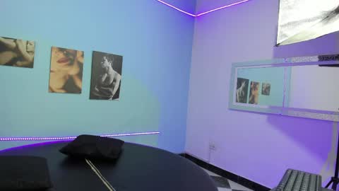 Cinthya online show from 04-18-26, 05:50