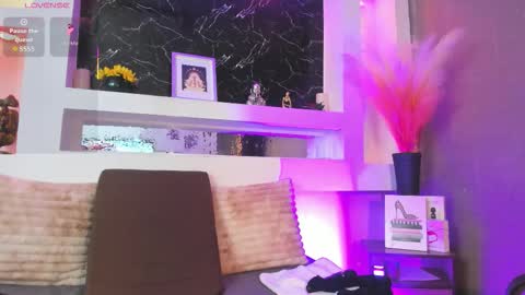 Snapshot of cinthya_mjs chatting on 03-30-26, 12:39 Cinthya online show from 03-30-26, 12:39